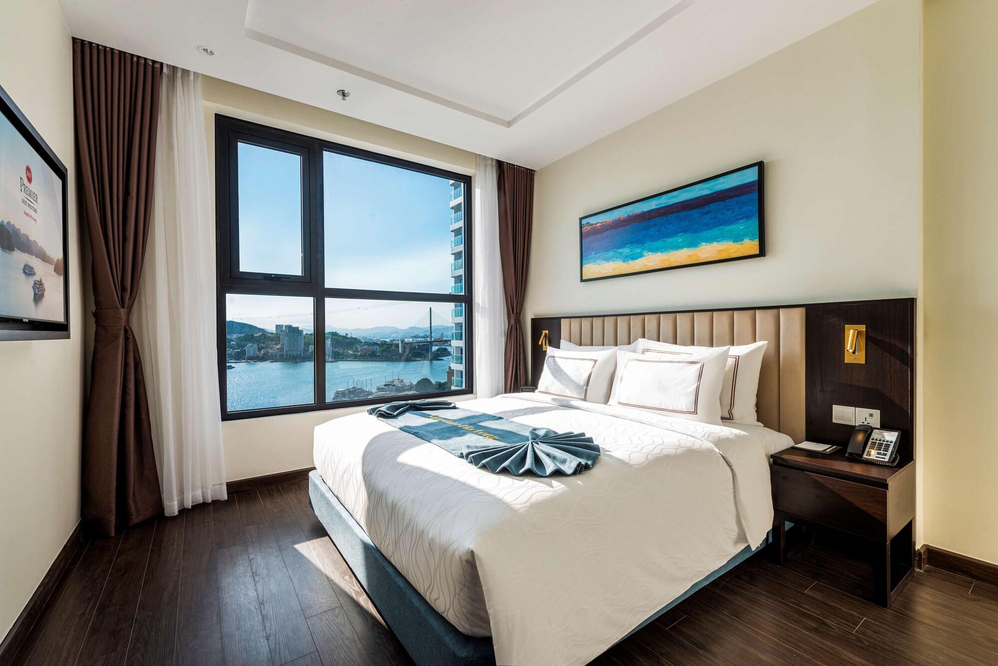 Best Western Premier Sapphire Ha Long Bagian luar foto
