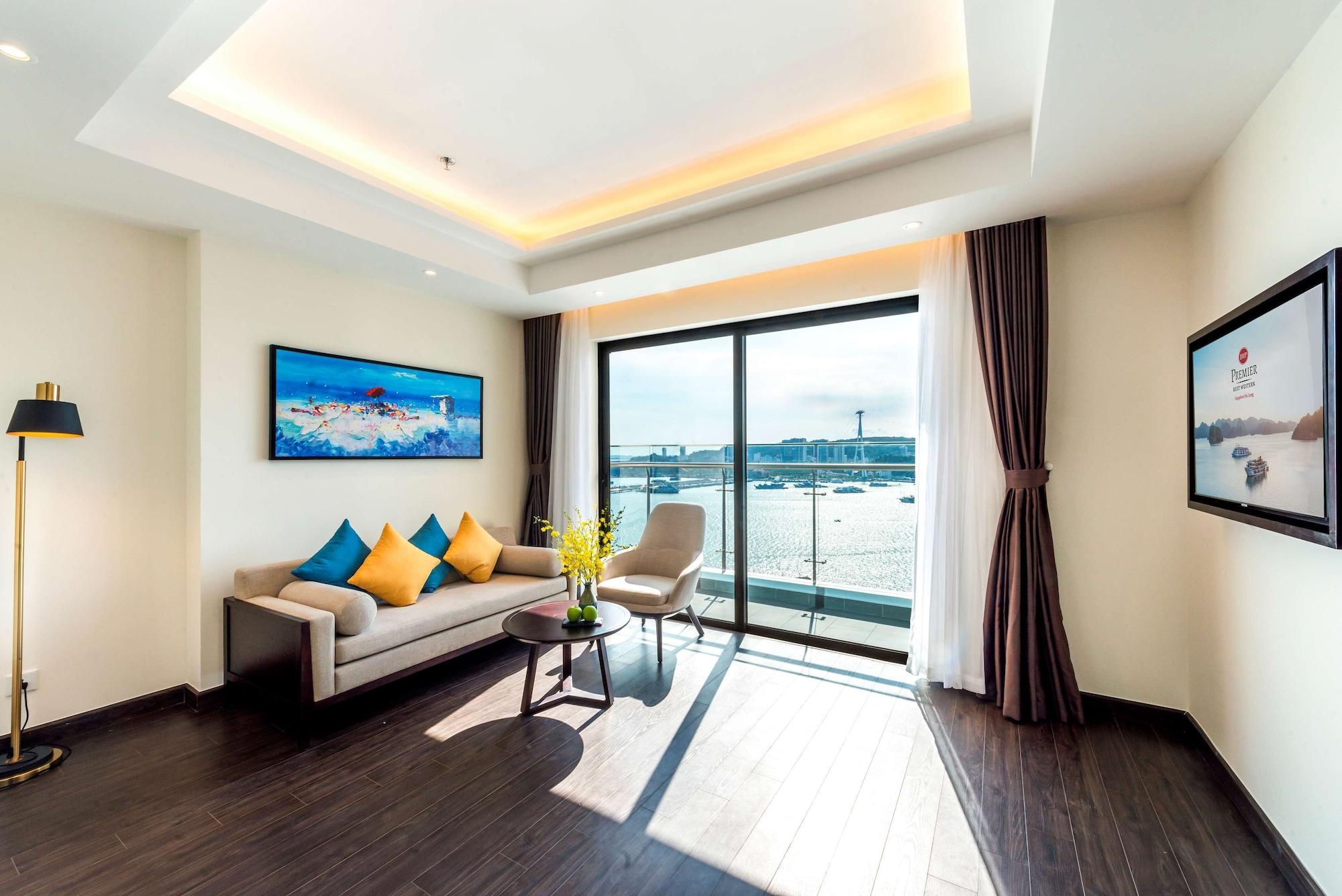 Best Western Premier Sapphire Ha Long Bagian luar foto