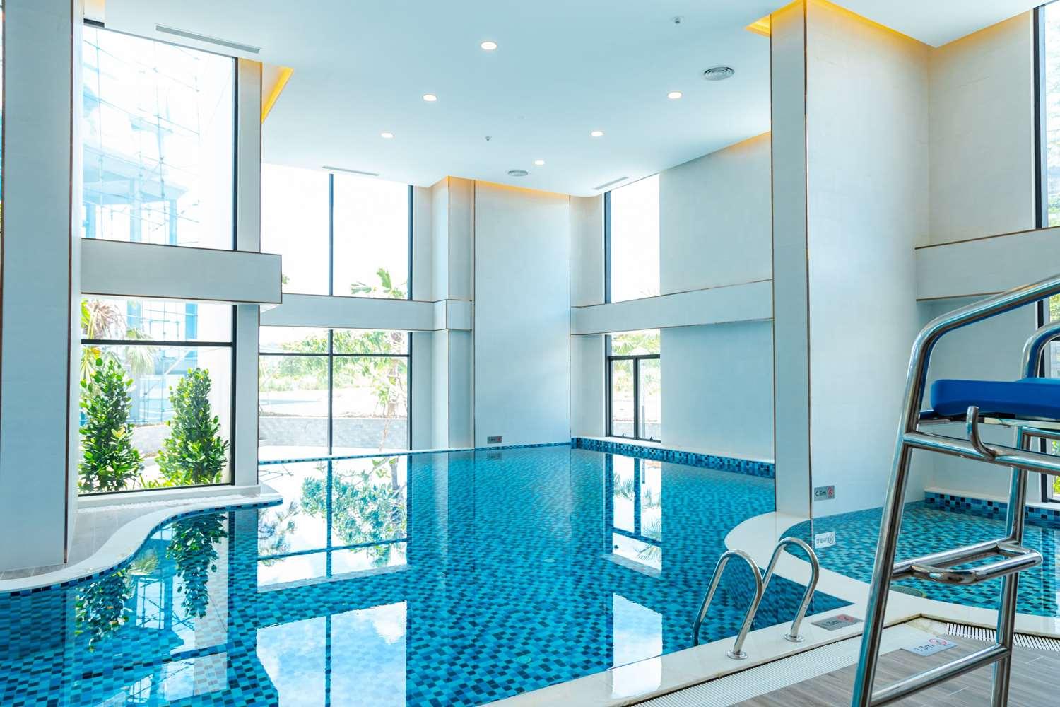 Best Western Premier Sapphire Ha Long Bagian luar foto