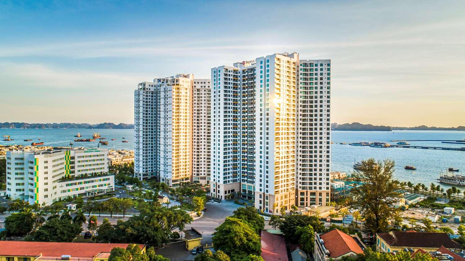 Best Western Premier Sapphire Ha Long Bagian luar foto