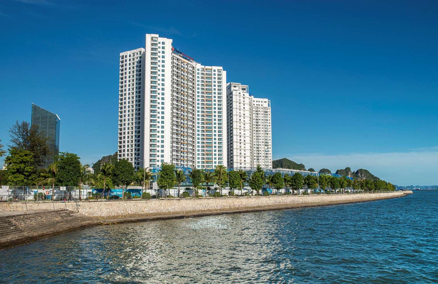 Best Western Premier Sapphire Ha Long Bagian luar foto